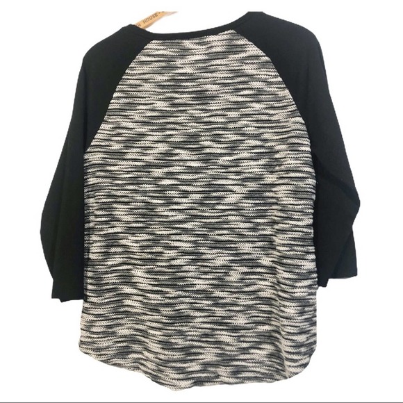 Cato Black White Marled Tweed Raglan Top Women's Size Large - Picture 3 of 7